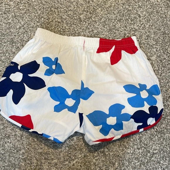 NWT Women's Floral Print Surf Line Hawaii Shorts - Picture 4 of 4